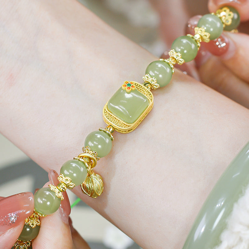 Hotan Jade Perlenarmband