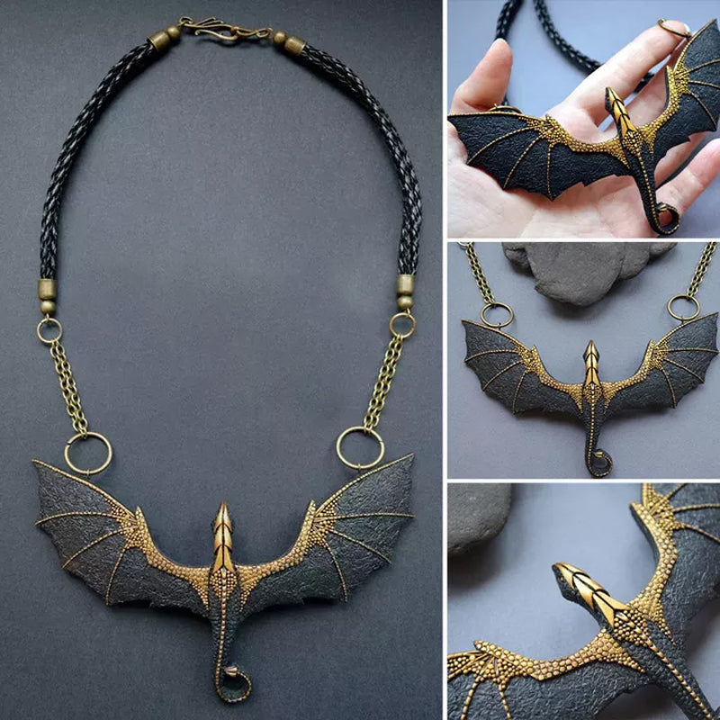 Halskette mit fliegendem Drachen